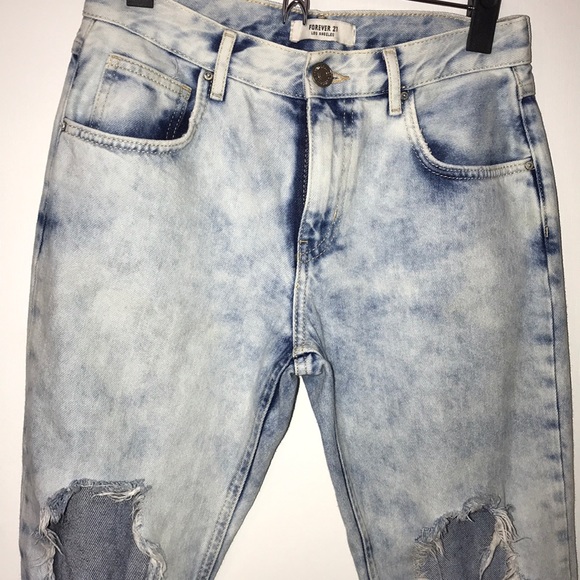 Forever 21 faded ripped jeans - Picture 2 of 4